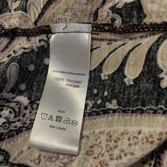 Lascana Venus. Size Medium. Long Sleeve. Pullover. Flowy & Relaxed Fit. B83. - Picture 8 of 8